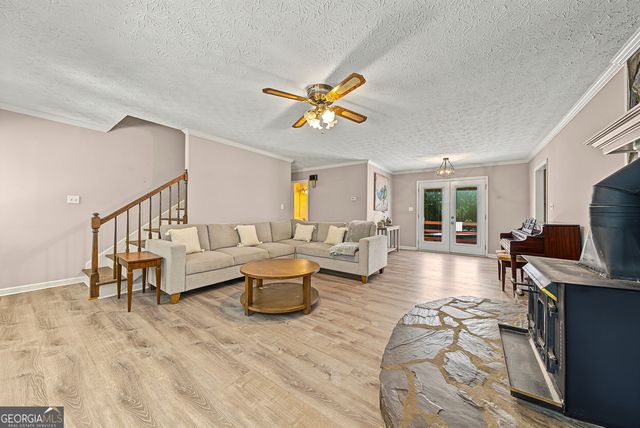 330 Laurelwood Drive, Tyrone, GA 30290