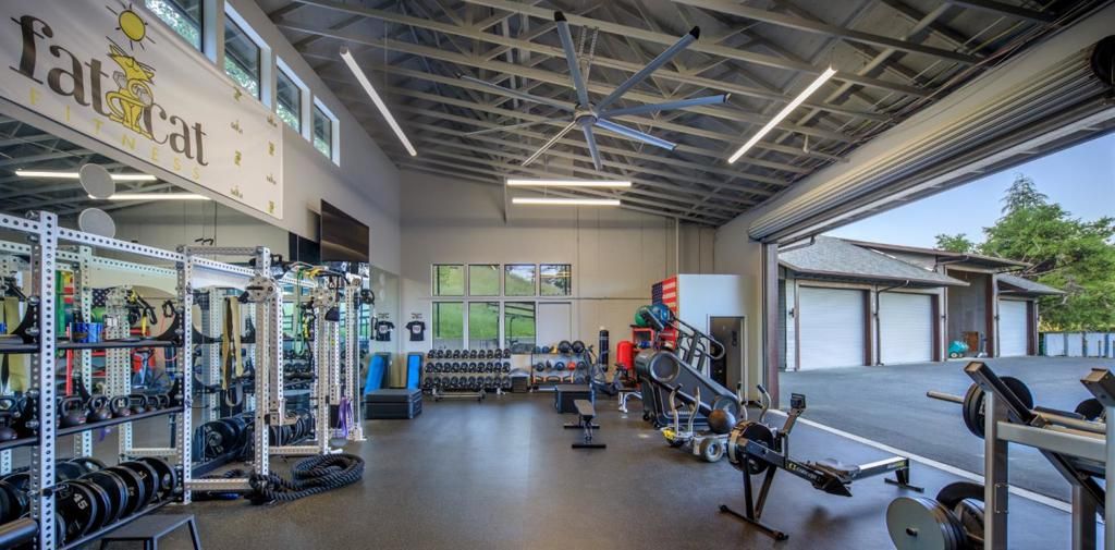 Image 22 of property listing at 22480 Mount Eden Road, Saratoga, CA 95070