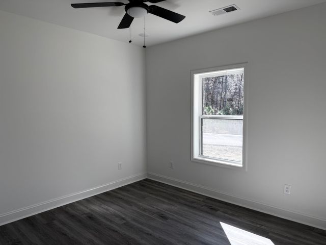 20 DOODLE CV, Counce, TN 38326