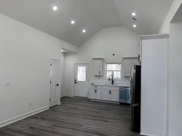 20 DOODLE CV, Counce, TN 38326