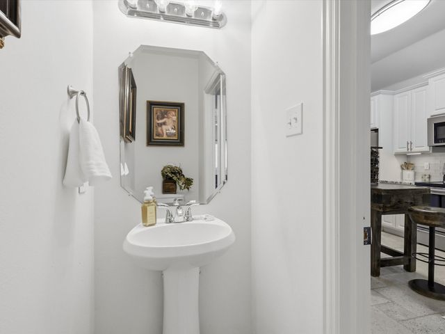 3075 WILLOW GROVE Boulevard 402, Mckinney, TX 75070