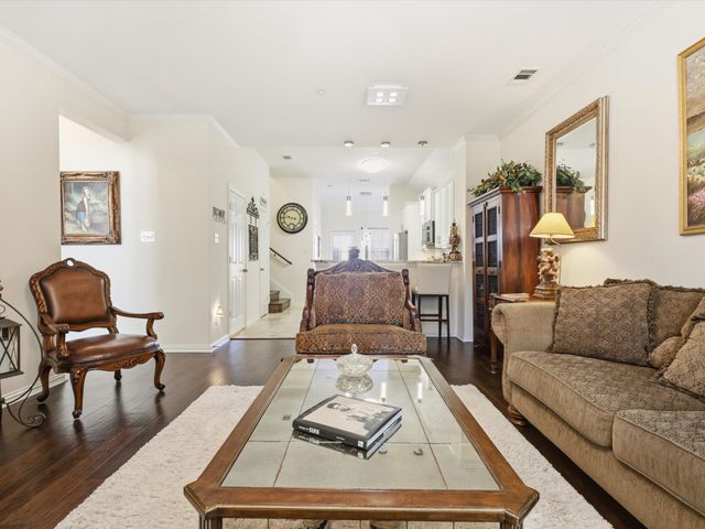 3075 WILLOW GROVE Boulevard 402, Mckinney, TX 75070