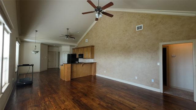 2050 Stockwell Road 4, Bossier City, LA 71111