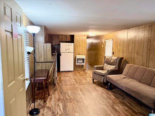 806 PINE GROVE ROAD, Sylacauga, AL 35150
