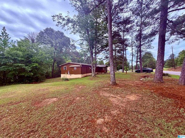 806 PINE GROVE ROAD, Sylacauga, AL 35150