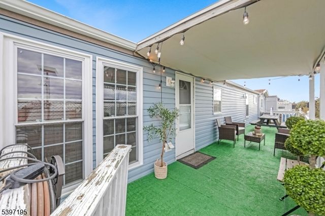 190 West 24th Street B22, Bayonne City, NJ 07002