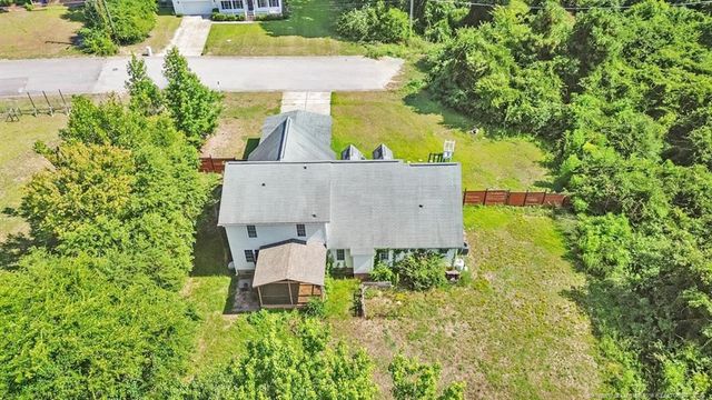 618 Southwick Drive, Fayetteville, NC 28303
