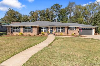 134 Quail Run, Prattville, AL 36067