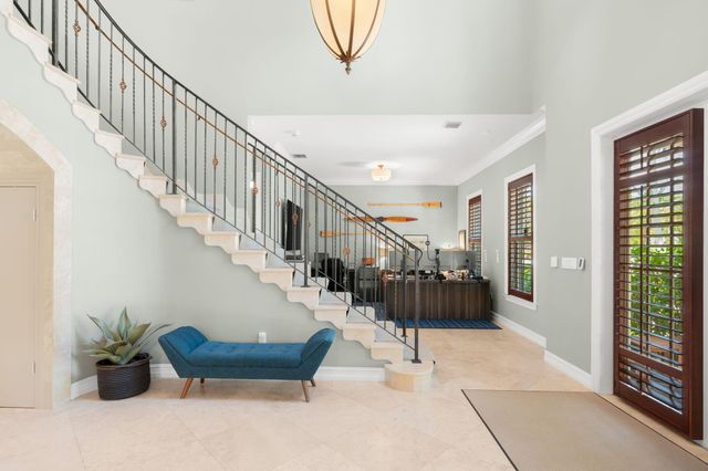 633 NE 20th Street, Wilton Manors, FL 33305