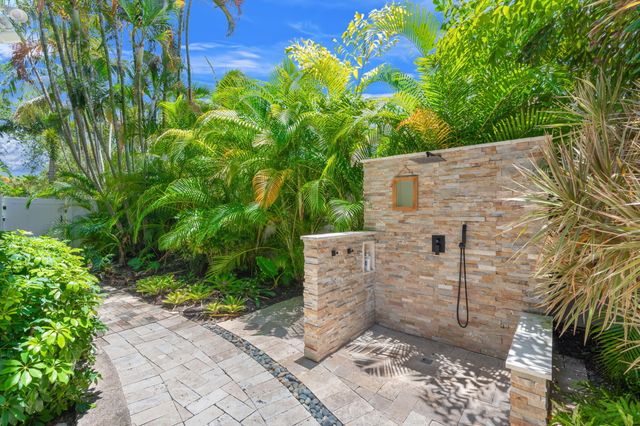 633 NE 20th Street, Wilton Manors, FL 33305