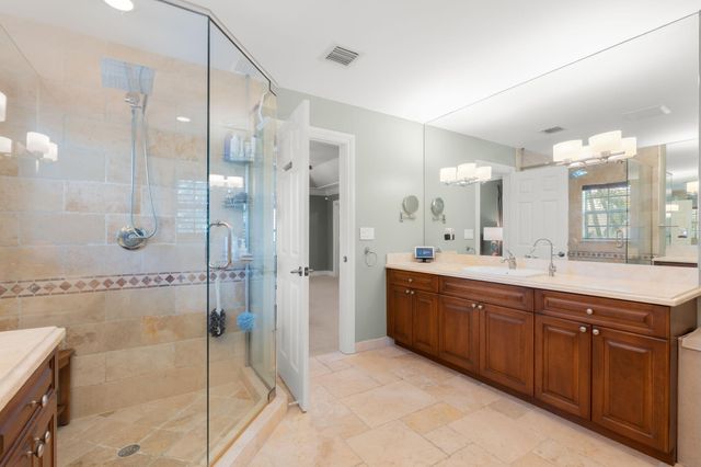 633 NE 20th Street, Wilton Manors, FL 33305