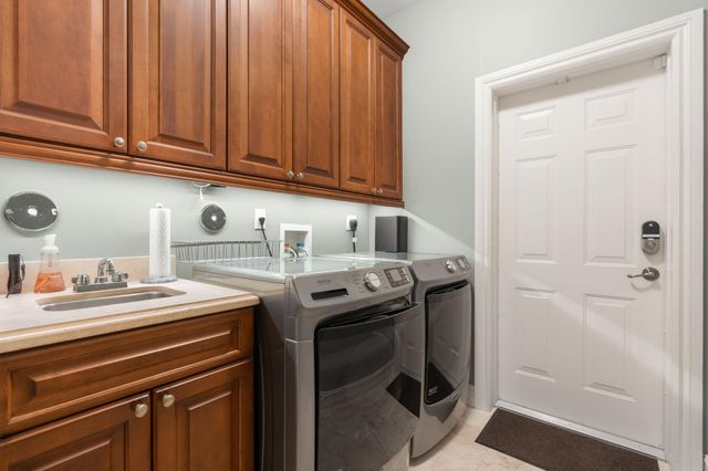 633 NE 20th Street, Wilton Manors, FL 33305