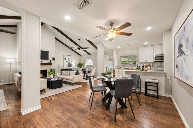 633 Lewis Drive, Hurst, TX 76054