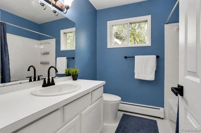 4009 Benjamin Avenue, Royal Oak, MI 48073