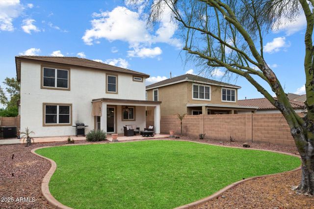 18222 W LUNDBERG Street, Surprise, AZ 85388