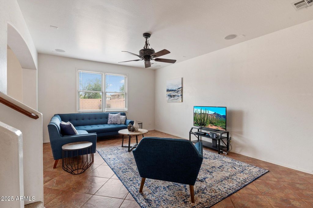 18222 W LUNDBERG Street, Surprise, AZ 85388