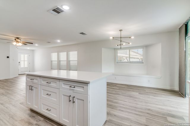 9311 Bendell, San Antonio, TX 78250