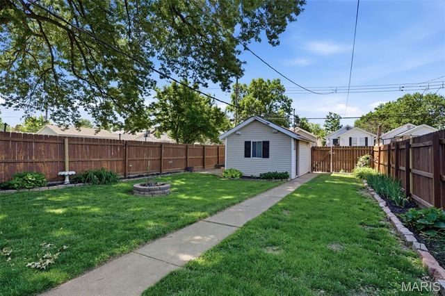 5312 Nagel Avenue, St Louis, MO 63109
