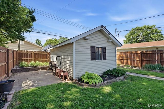 5312 Nagel Avenue, St Louis, MO 63109