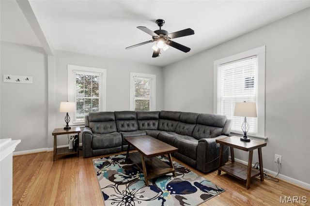 5312 Nagel Avenue, St Louis, MO 63109