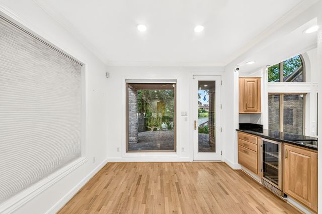 407 Lakeside Boulevard, Sugar Land, TX 77478