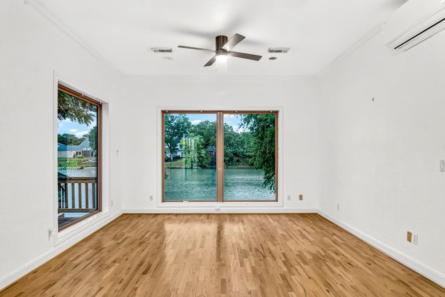 407 Lakeside Boulevard, Sugar Land, TX 77478