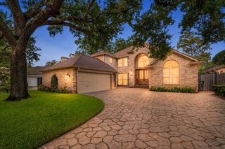 407 Lakeside Boulevard, Sugar Land, TX 77478