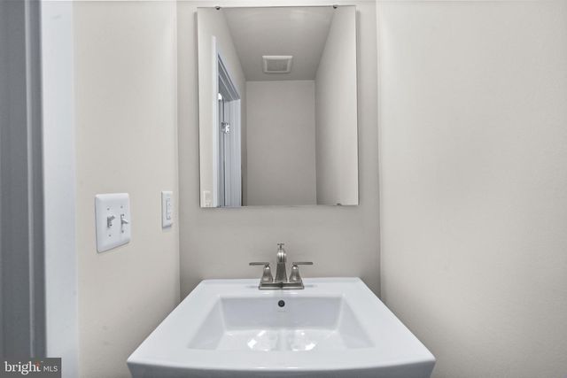 149 LYONS CREEK DR, Laurel, MD 20708