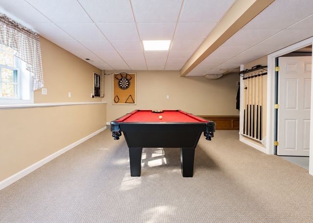 30 Arthur's Pl, Bridgewater, MA 02324