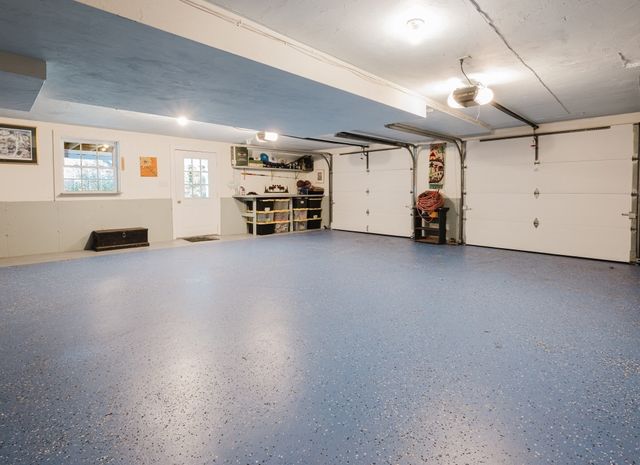 30 Arthur's Pl, Bridgewater, MA 02324