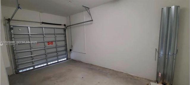 2683 SE 12th St, Homestead, FL 33035