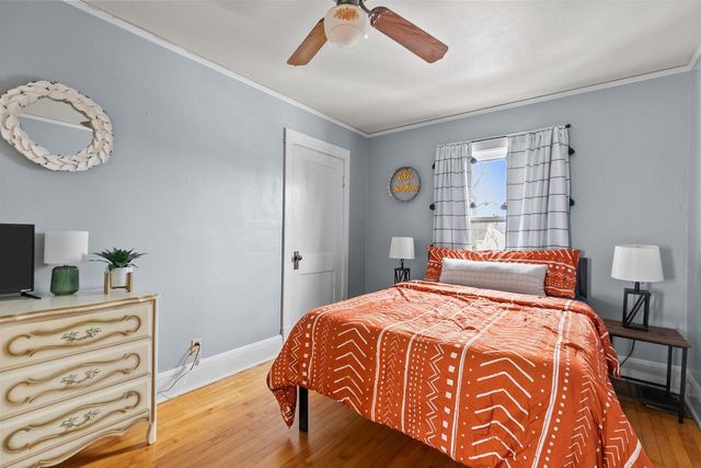 913 N HARRIMAN STREET, Appleton, WI 54911