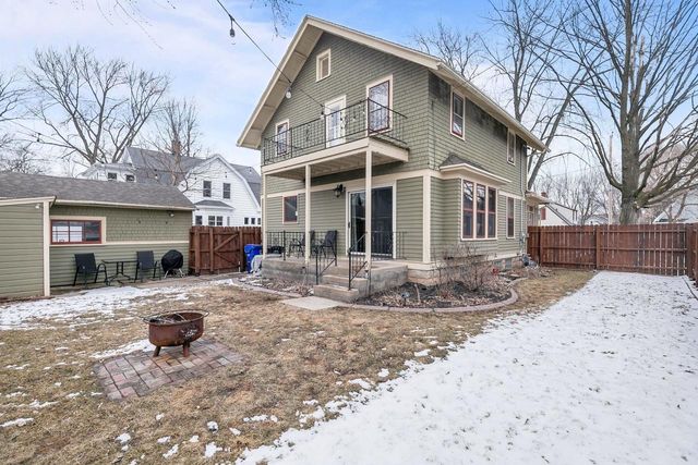 913 N HARRIMAN STREET, Appleton, WI 54911