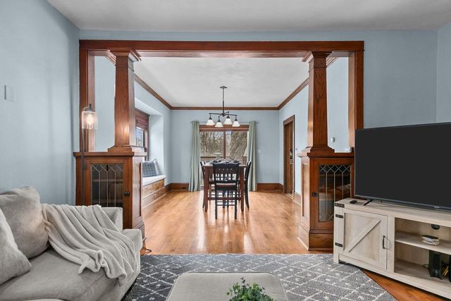 913 N HARRIMAN STREET, Appleton, WI 54911