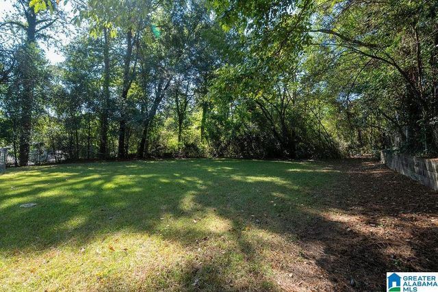 3200 CHAPEL HILL COURT, Hoover, AL 35216