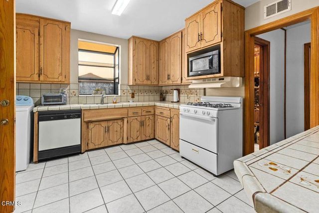 1331 E Marbury Street, West Covina, CA 91790