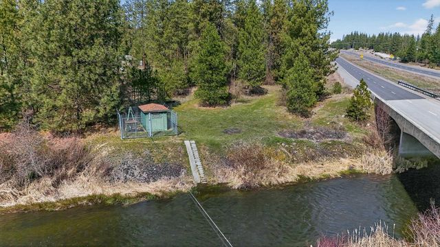 25722 N Chattaroy Cir, Chattaroy, WA 99003
