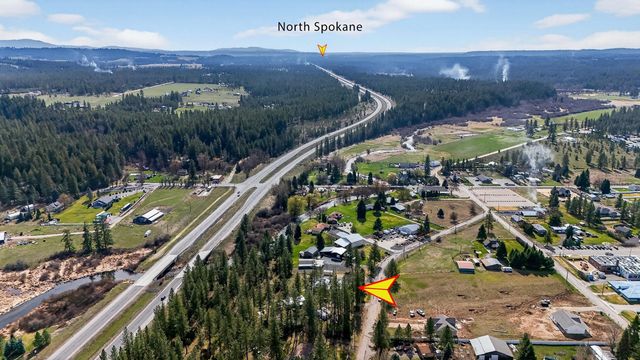 25722 N Chattaroy Cir, Chattaroy, WA 99003