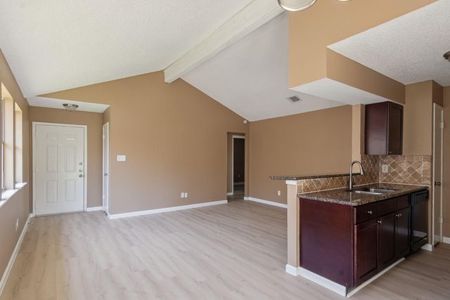 17721 Northhagen Drive, Houston, TX 77084