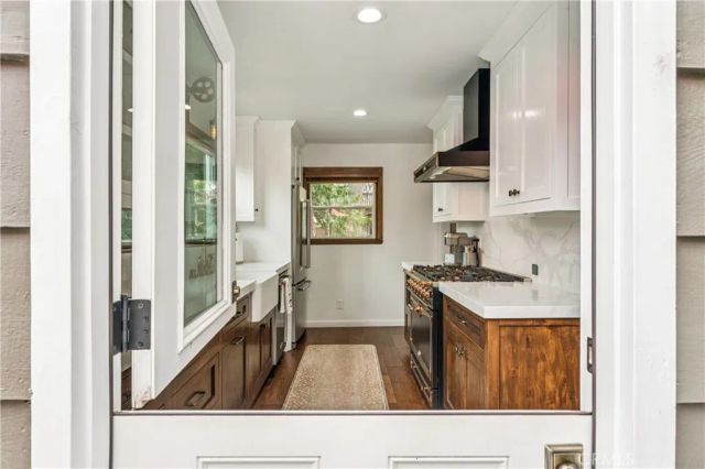 28898 Palisades, Lake Arrowhead, CA 92352