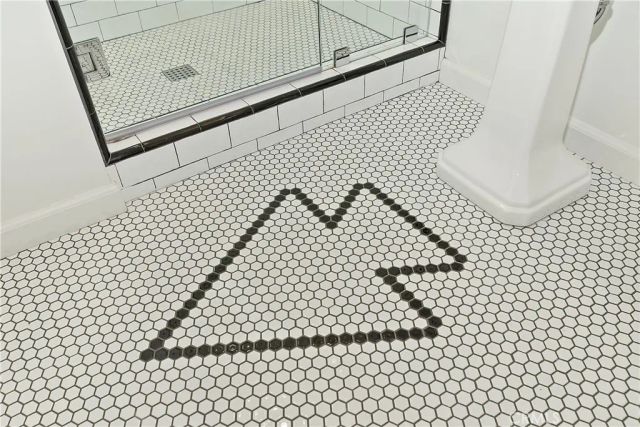 28898 Palisades, Lake Arrowhead, CA 92352