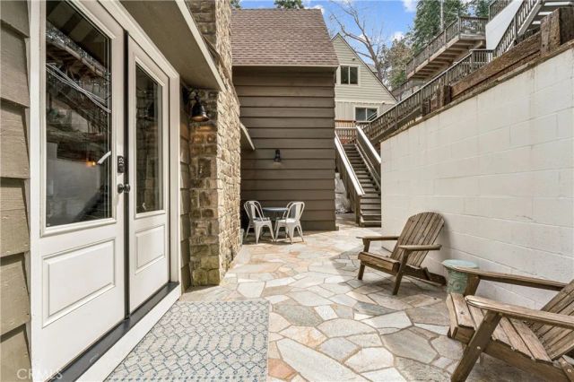 28898 Palisades, Lake Arrowhead, CA 92352