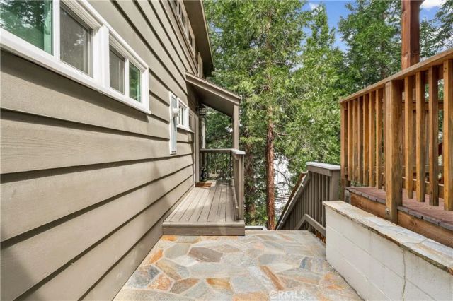 28898 Palisades, Lake Arrowhead, CA 92352