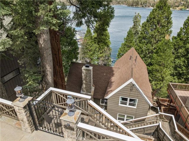 28898 Palisades, Lake Arrowhead, CA 92352