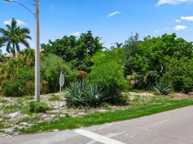 1783 Watson RD, Marco Island, FL 34145