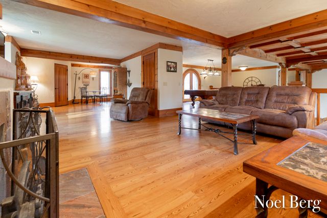 2303 38th Street, Allegan, MI 49010