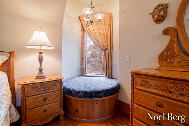 2303 38th Street, Allegan, MI 49010