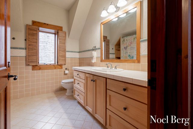 2303 38th Street, Allegan, MI 49010