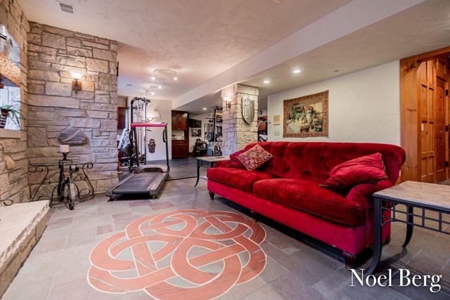 2303 38th Street, Allegan, MI 49010