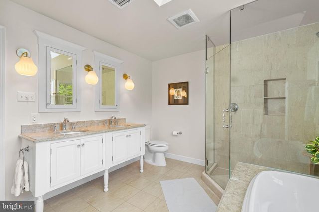 435 BELLA CIR, Doylestown, PA 18901